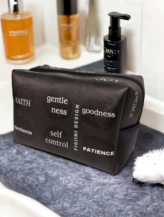 Travel pouch - FOS  mono